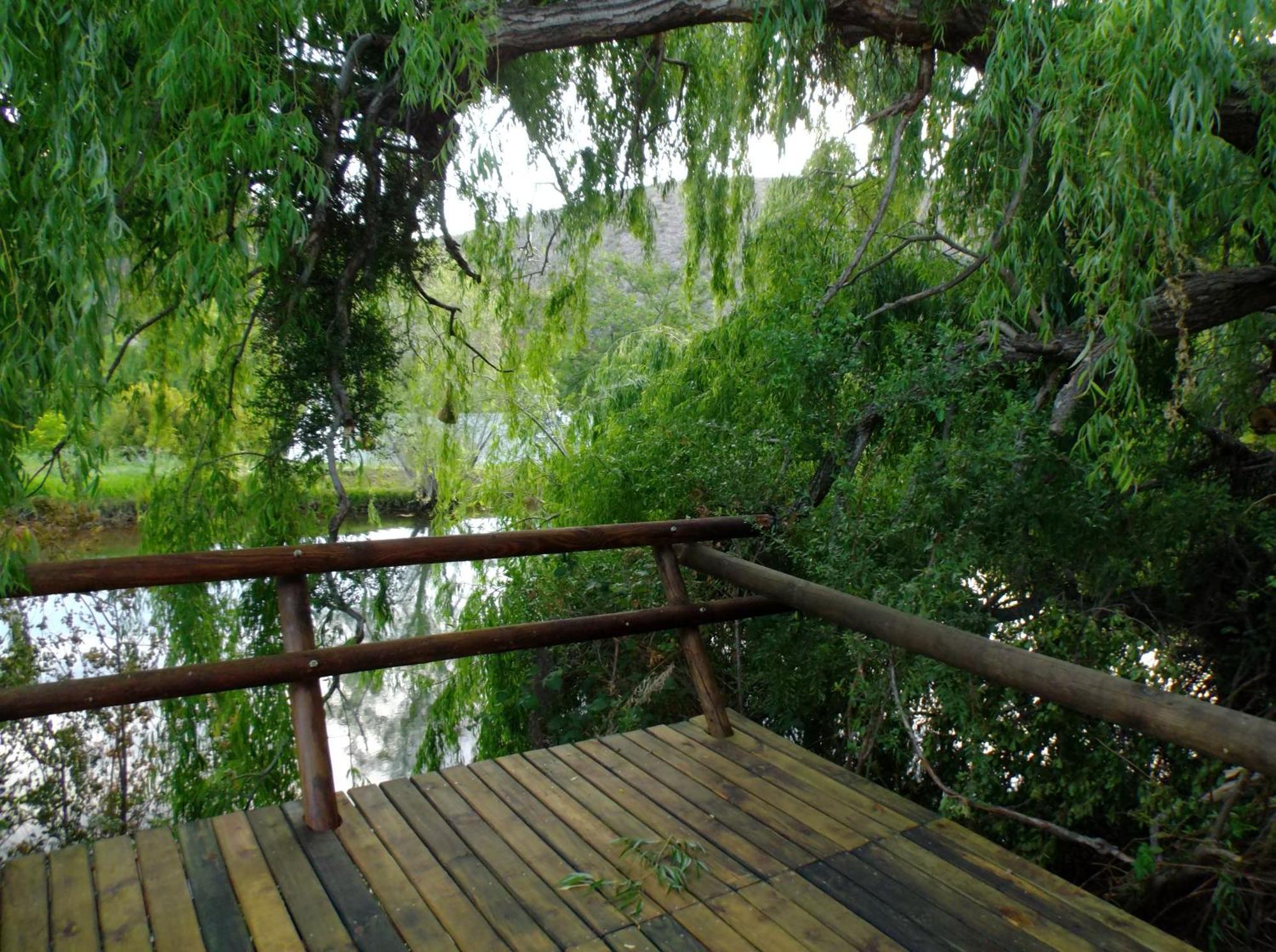 Old Mill Lodge, Seasonal Working Ostrich Farm & Restaurant, Oudtshoorn Exterior foto