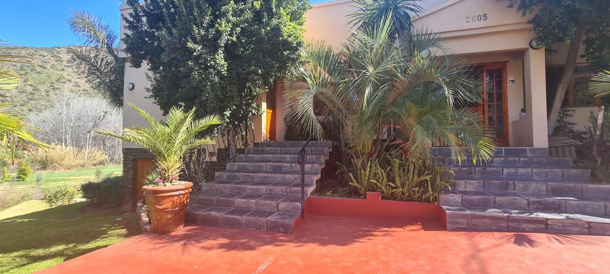 Old Mill Lodge, Seasonal Working Ostrich Farm & Restaurant, Oudtshoorn Quarto foto