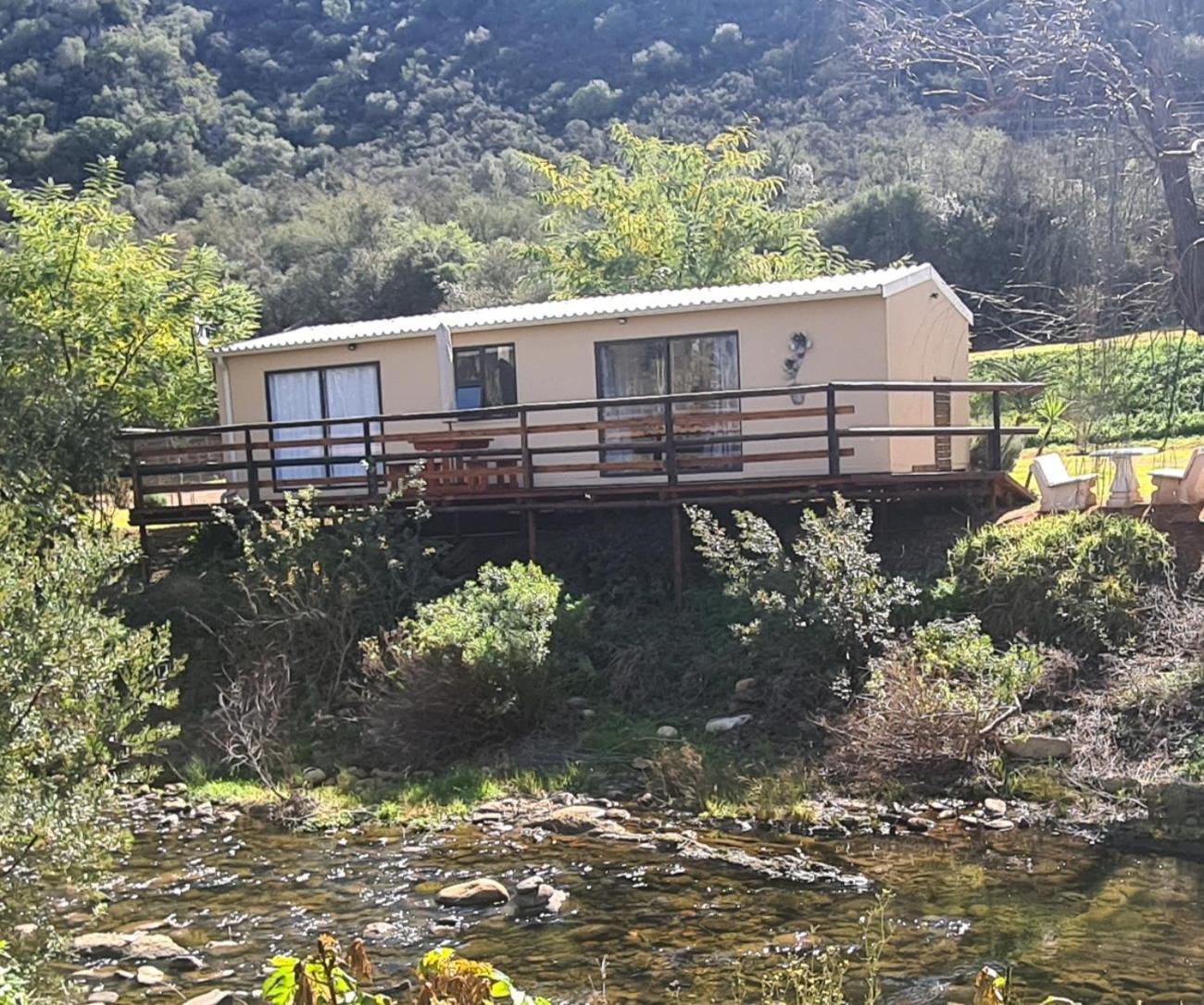 Old Mill Lodge, Seasonal Working Ostrich Farm & Restaurant, Oudtshoorn Quarto foto