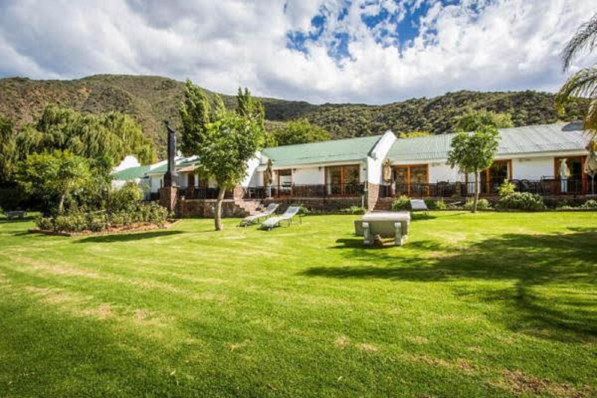 Old Mill Lodge, Seasonal Working Ostrich Farm & Restaurant, Oudtshoorn Quarto foto